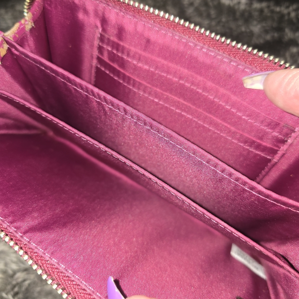 Euc Coach Leather Zip Wallet Magenta Wristlet - Picture 4 of 4